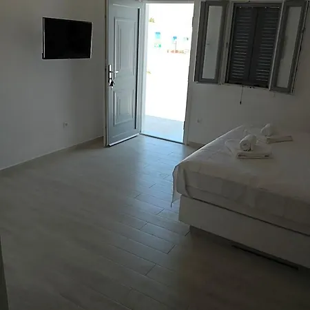 Hotel Ftelia Breeze